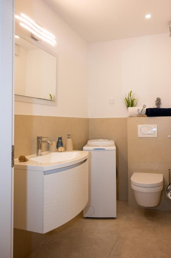 Paradise On The Beach Apartments Bibinje Ngoại thất bức ảnh